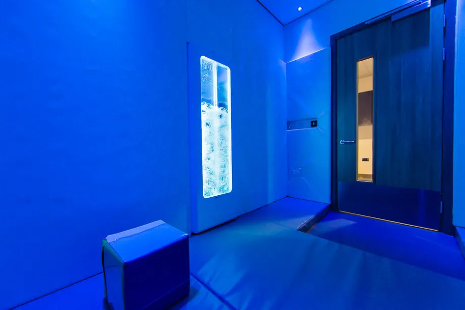 The Medical City Building in Qatar sensory room in blue.