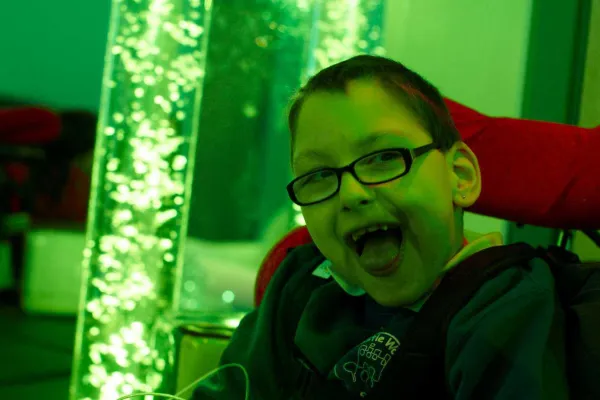 sensory room environment with bubble tube lighting supporting sensory regulation
