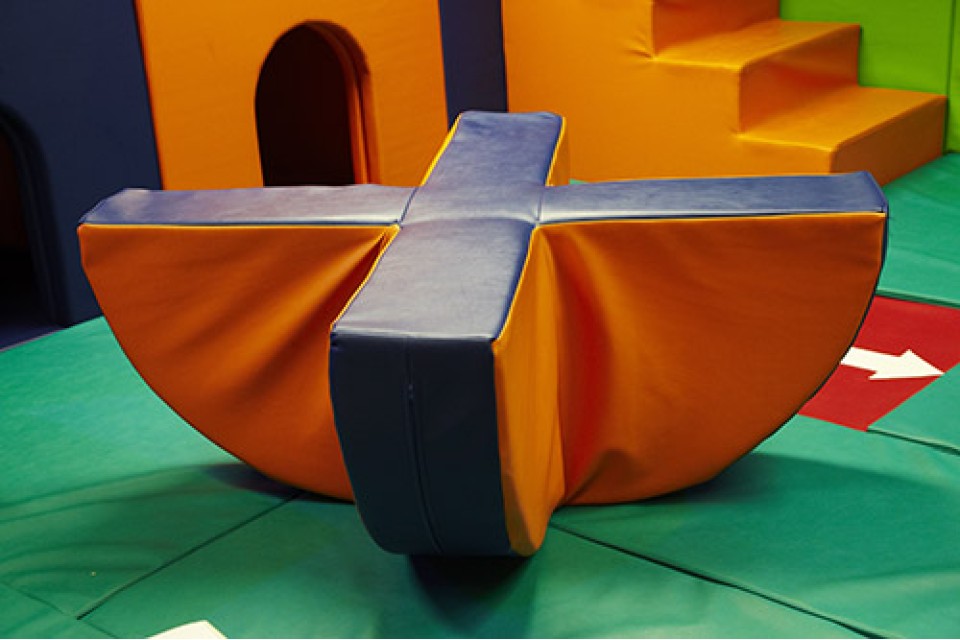 Newtonia - The Challenging Soft Play Room